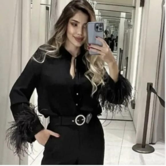 ZARA TOP WITH FEATHERS - Picture 1 of 8